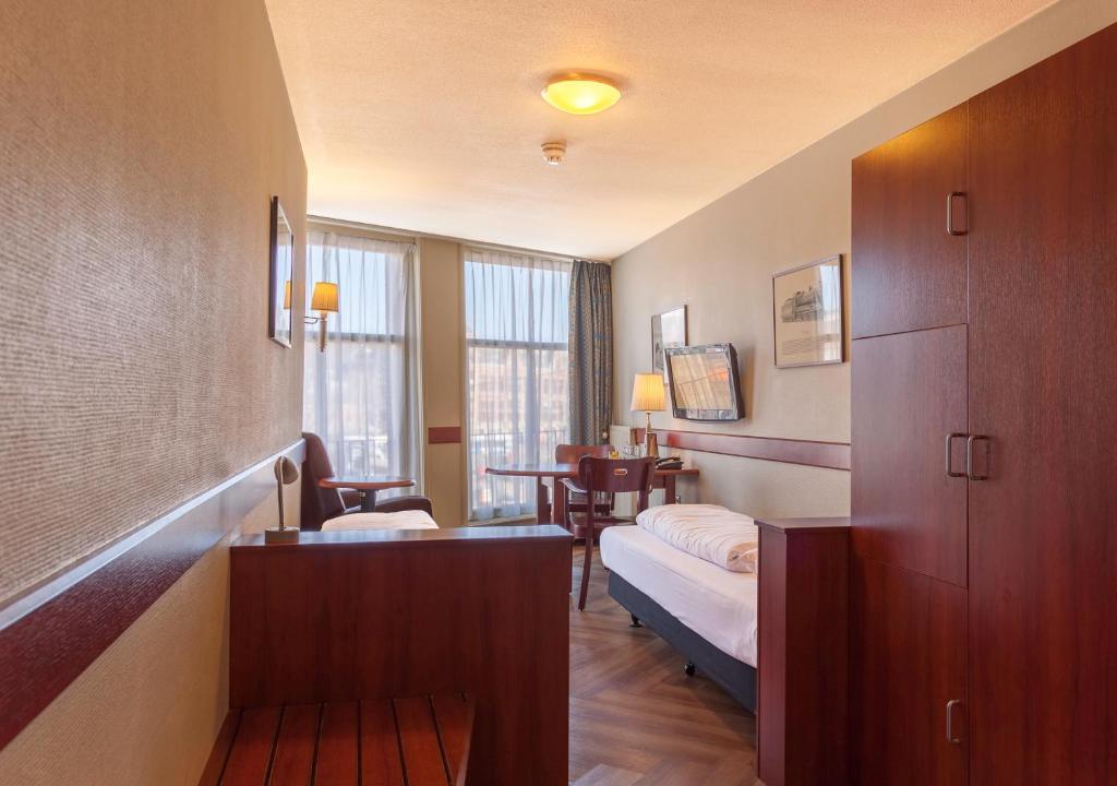 A-Train Hotel - Resim 41