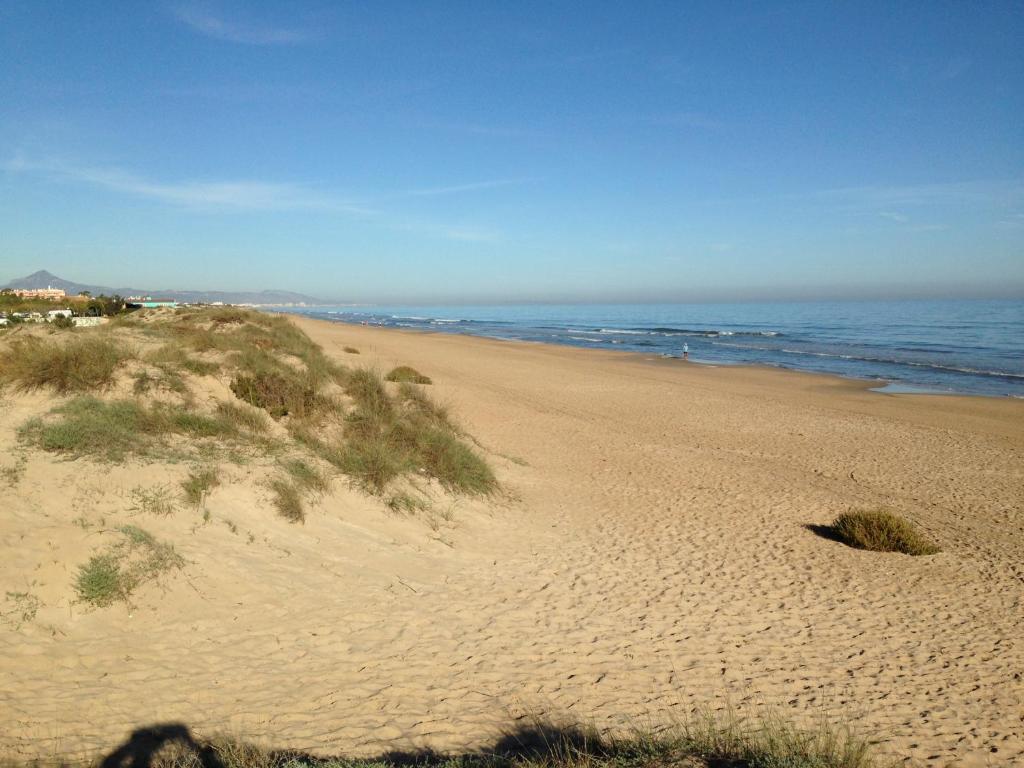 Casa en playa Oliva y MET, Oliva – Bijgewerkte prijzen 2023
