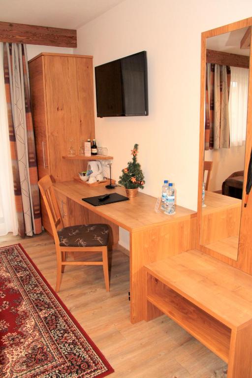 Pension Ballwein - 4