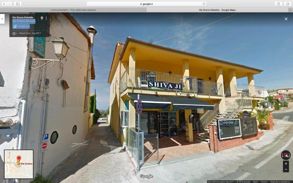 Budova, kde se prázdninový dům nachází