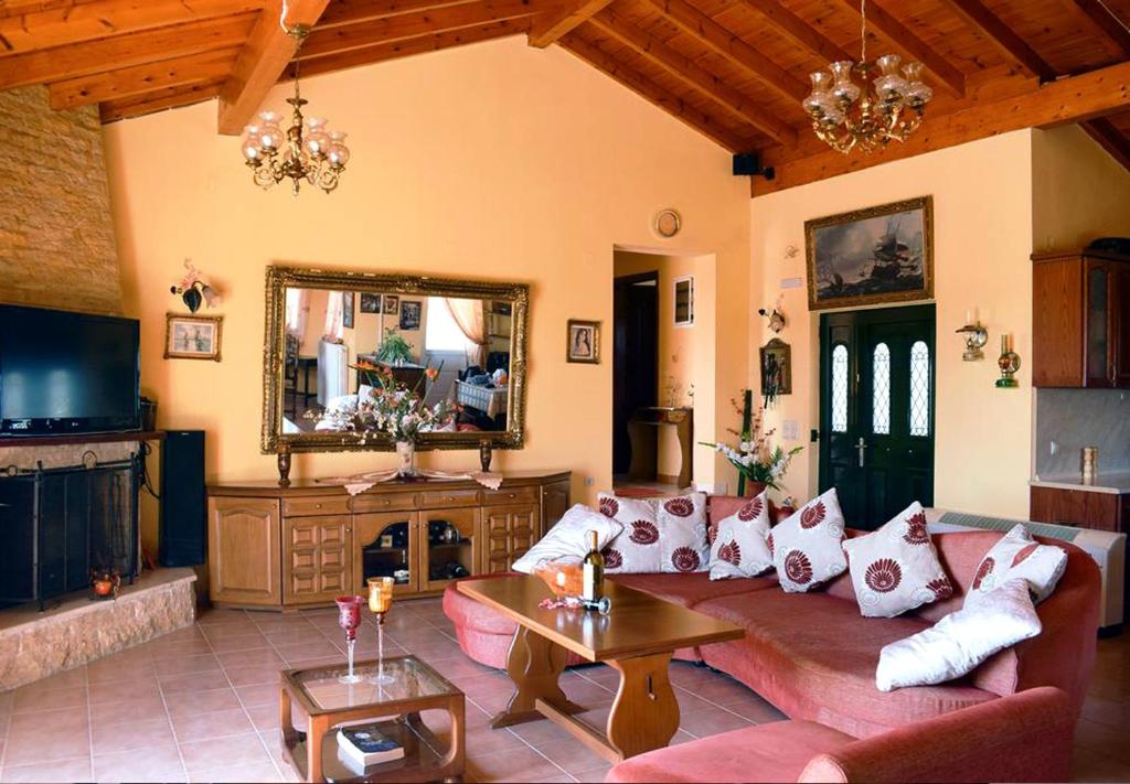 Posezení v ubytování Classical Villa Anta