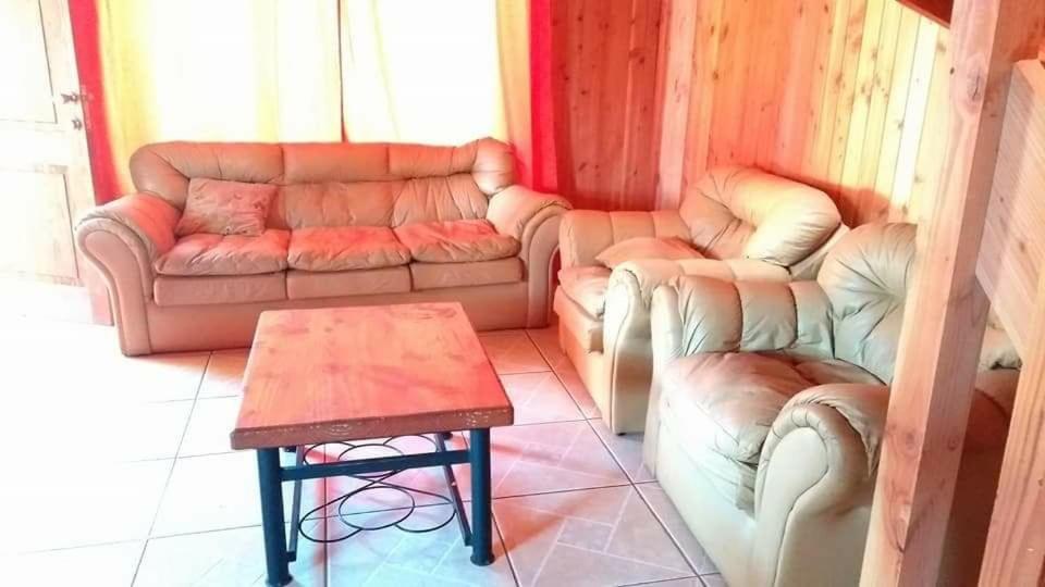 O zonă de relaxare la Cabañas en Villarrica