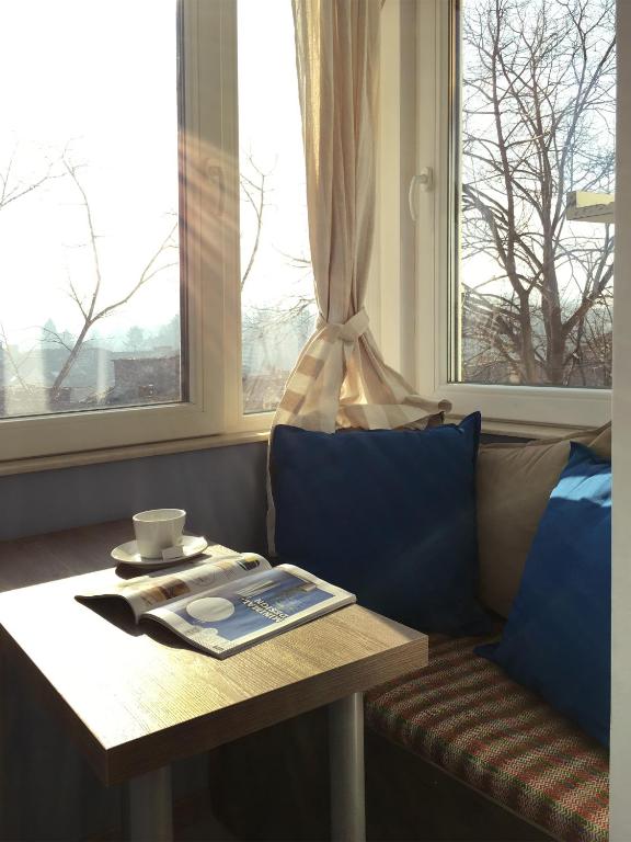 Tranquil Pied-À-Terre Steps From Orlov Most