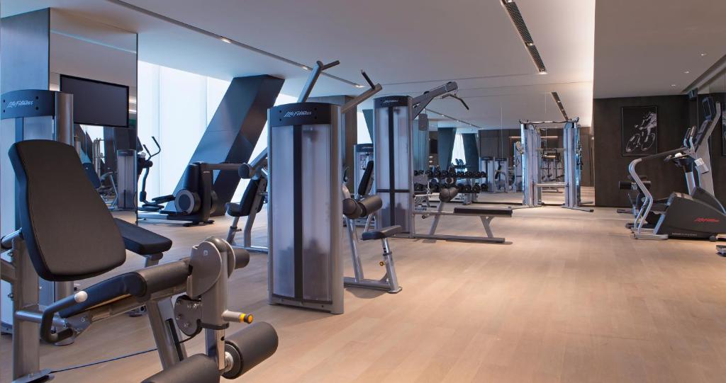 Fitness centrum a/nebo fitness zařízení v ubytování Niccolo Chongqing