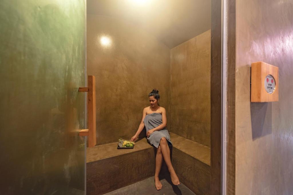 Koupelna v ubytování Sakmut Boutique Hotel