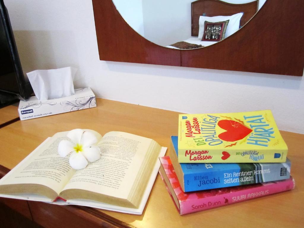 Lanta IL Mare Beach Resort - 10