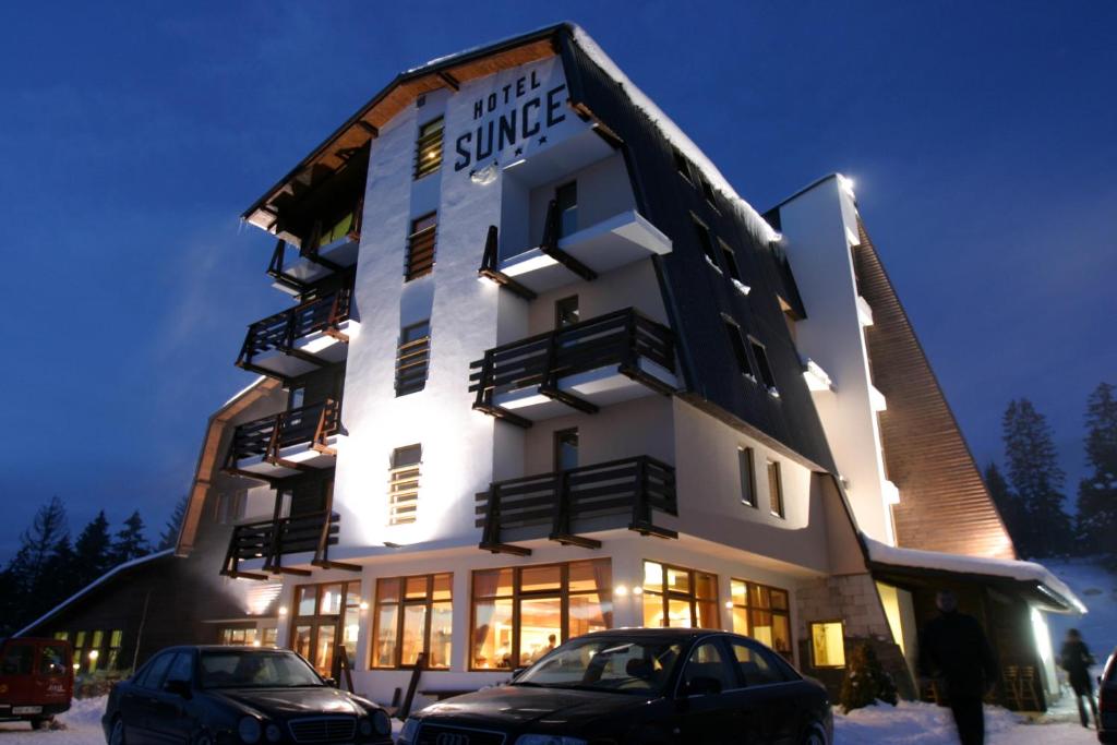 Budova, kde se hotel nachází