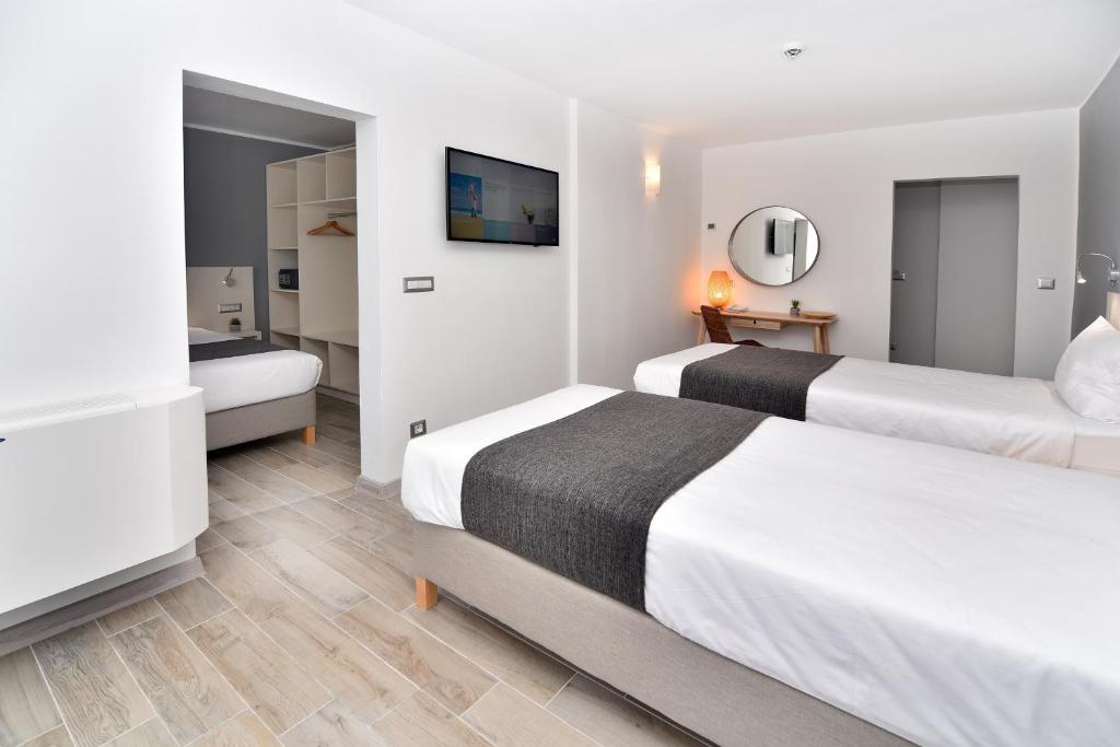 iHotel Sunny Beach - Deluxe Family Suite