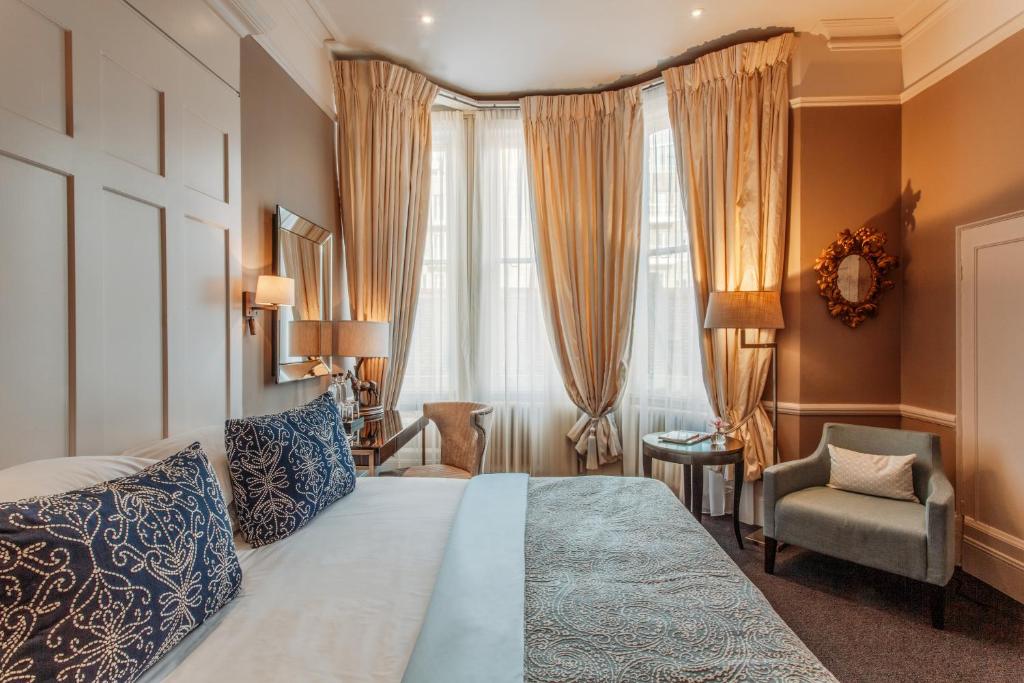 11 Cadogan Gardens and The Apartments by Iconic Luxury Hotels - Deluxe King Room At 11 Cadogan Gardens