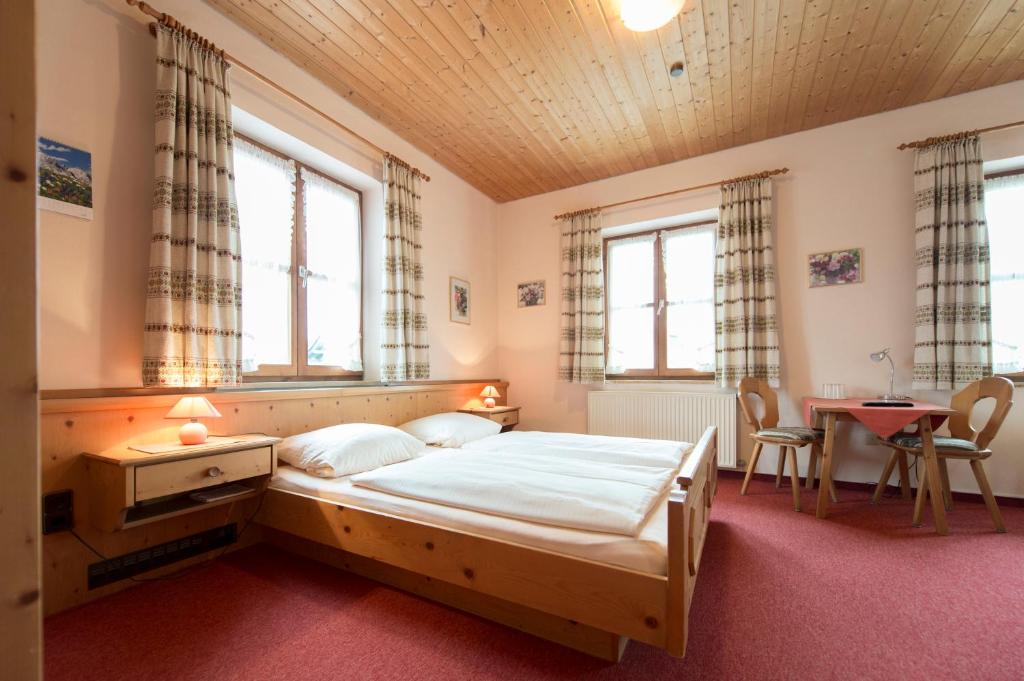 Landgasthof Pilsenhof Entenbraterei - Camera Doppia
