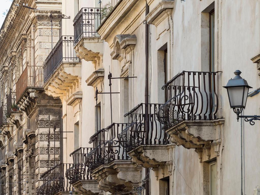 Duomo Suites & Spa - Resim 20