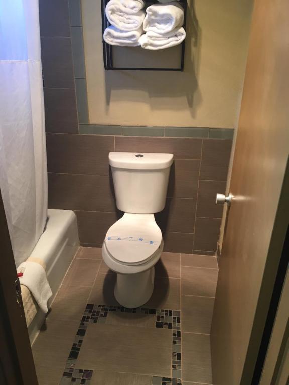 Days Inn by Wyndham Bend - Quarto Queen - Não Fumador