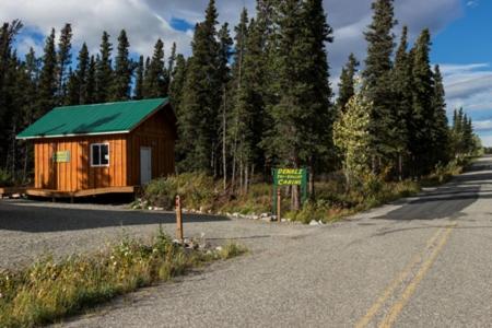 Denali Tri-Valley Cabins - Cozy Aurora Cabin