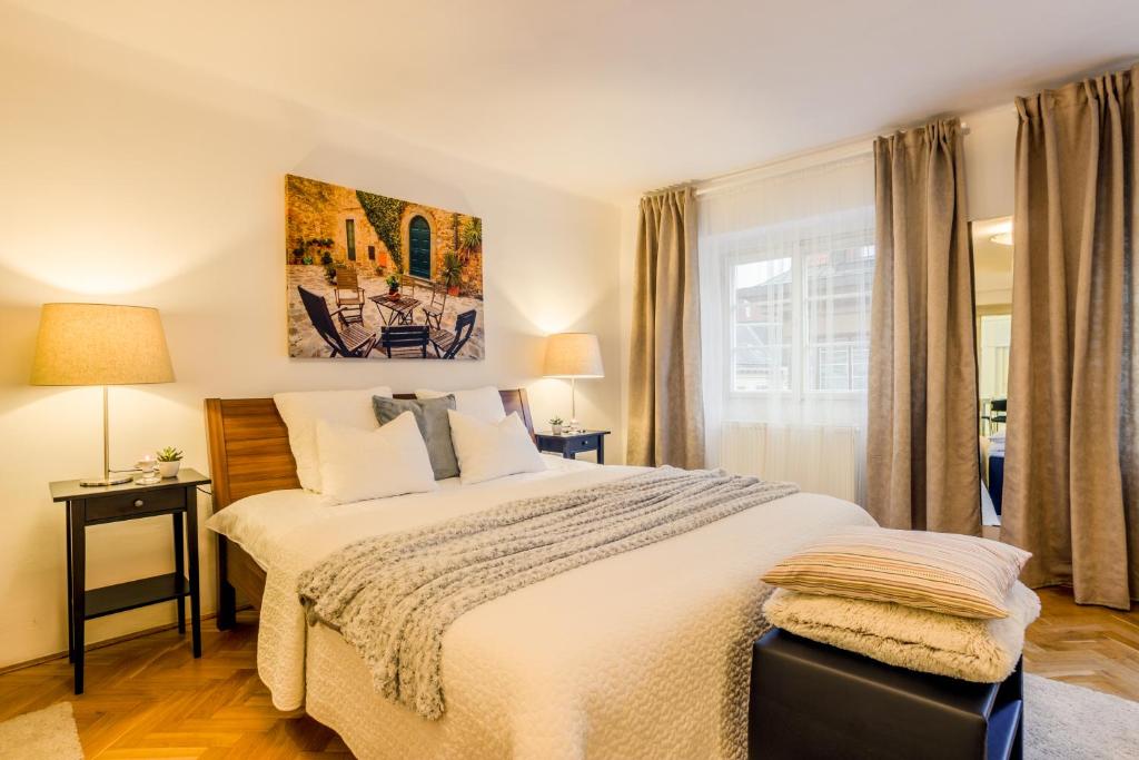 Royal Route Residence - Superior Apartment