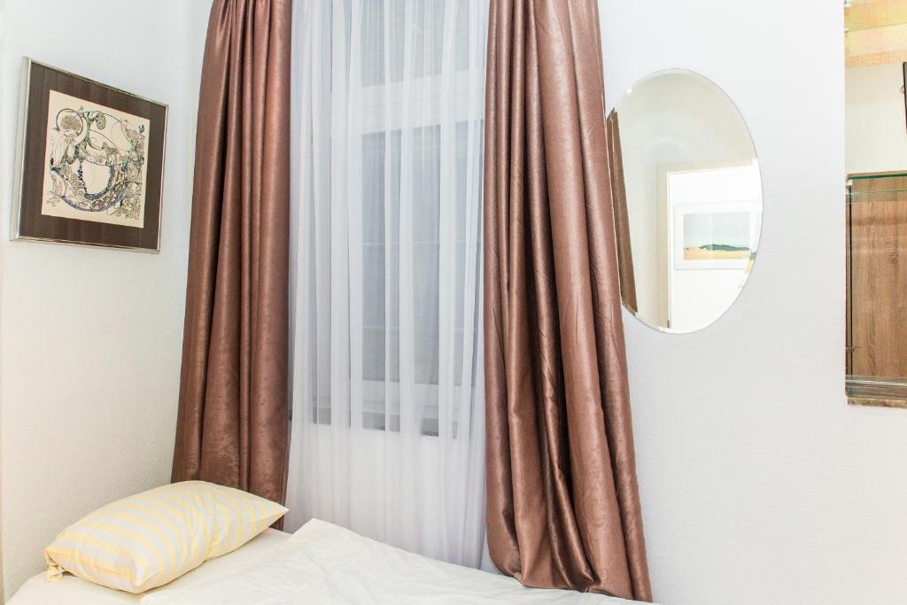 City Hotel Storch - Resim 41