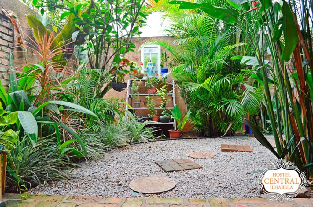  Hostel Central Ilhabela