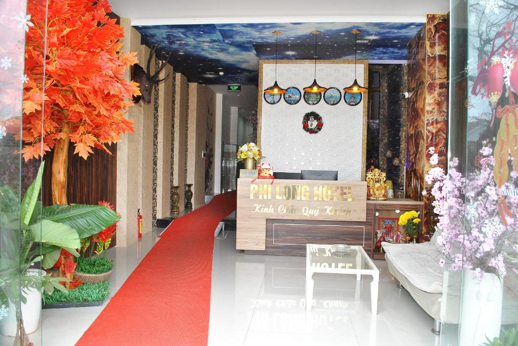 a rendering of a flower shop with a red carpet at Phi Long Hotel in Tuy Hoa