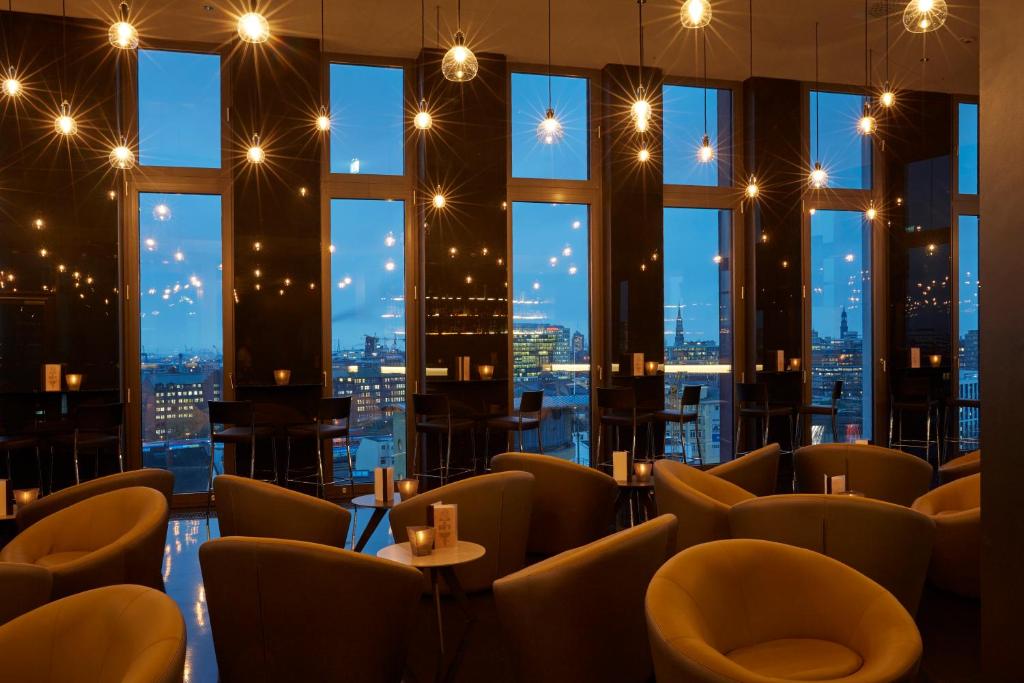 Posezení v ubytování HYPERION Hotel Hamburg