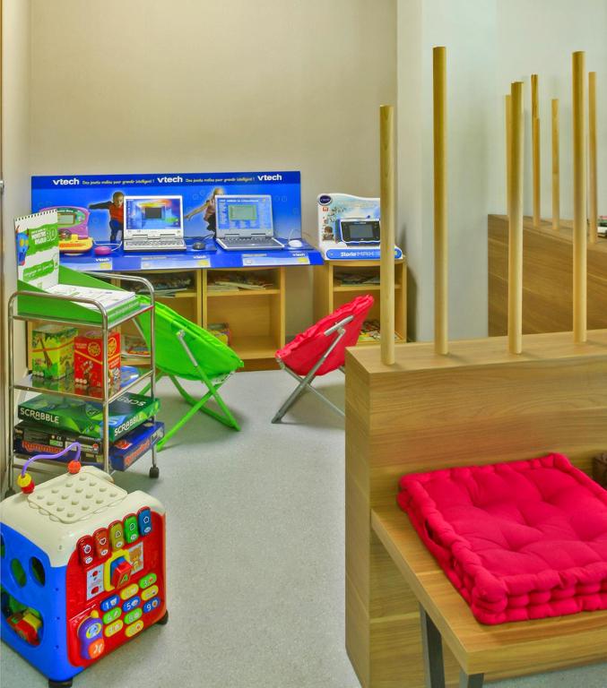 Dětský klub v ubytování ibis Styles Castres