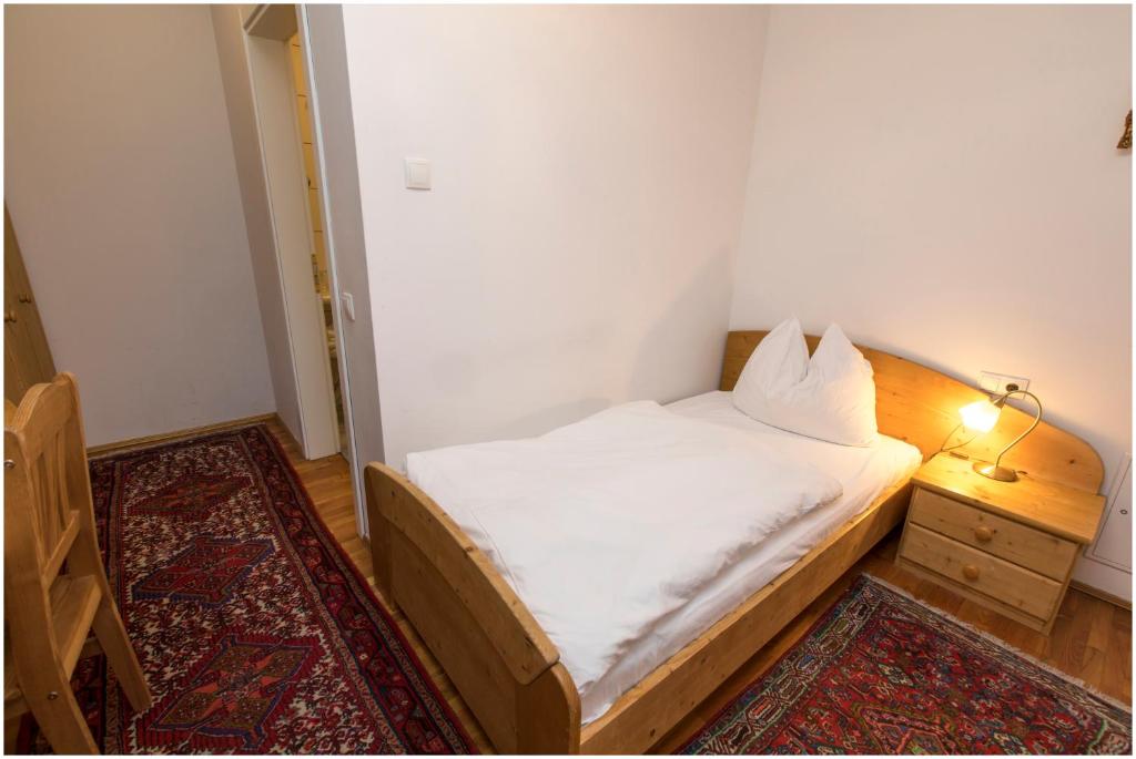 Posteľ alebo postele v izbe v ubytovaní Hotel Gratkorn - "Bed & Breakfast"