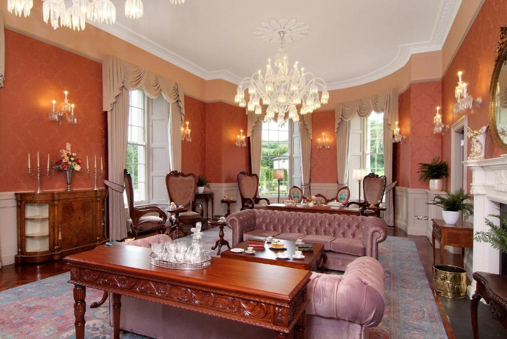 Posezení v ubytování Rockhill House