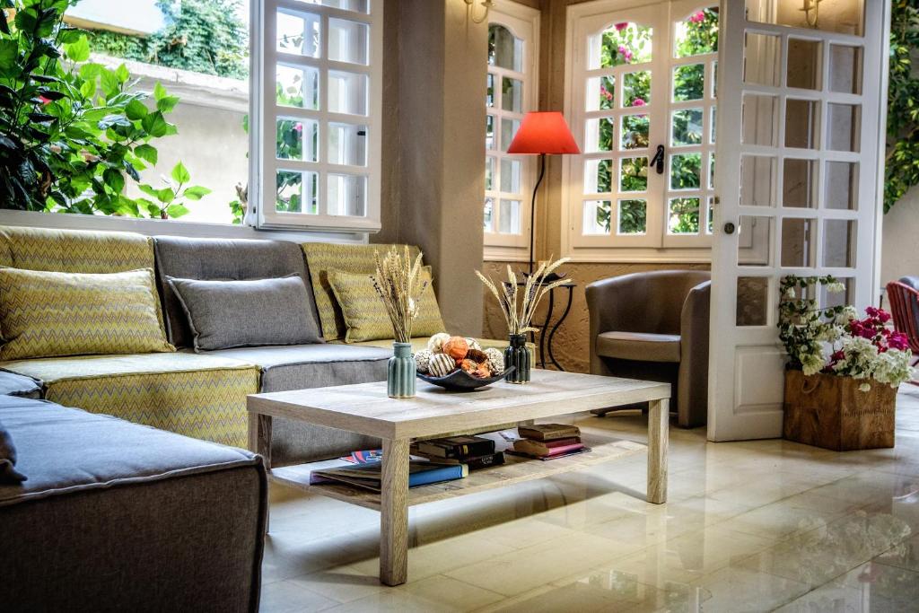 Posezení v ubytování Lino Mare Boutique Hotel