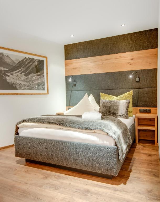 Postel nebo postele na pokoji v ubytování Hotel Albona