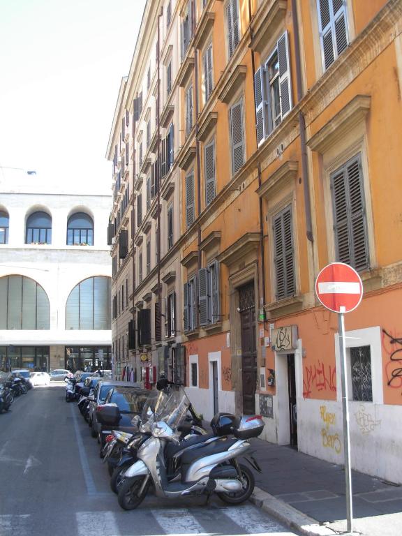 Kép Termini Binario 1&2 szállásáról Rómában a galériában