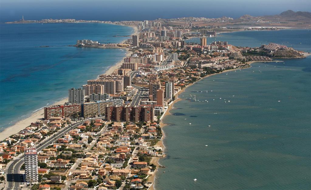 Booking.com: Apartamento Bertur Puerto Playa , La Manga del Mar Menor,  Espanha . Reserve agora o seu hotel!