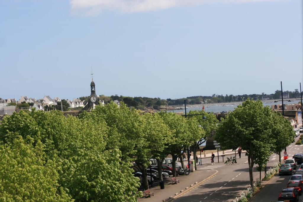 Gallery image of Hotel Du Port in Concarneau