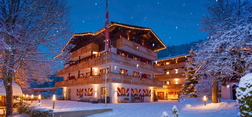 Budova, kde se aparthotel nachází