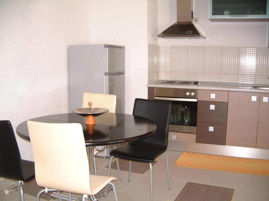 Kuchyňa alebo kuchynka v ubytovaní Apartments Nena - Trogir