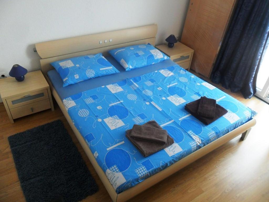 Posteľ alebo postele v izbe v ubytovaní Apartments Nena - Trogir