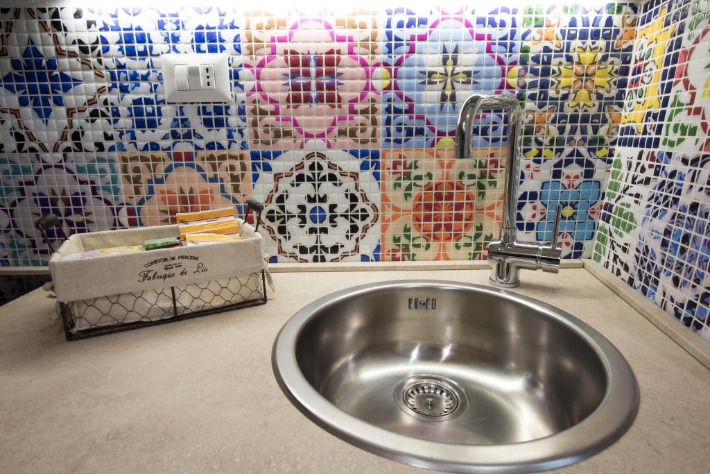 Zdjęcie z galerii obiektu San Nicola Old Town Apartment Casatuabari w mieście Bari
