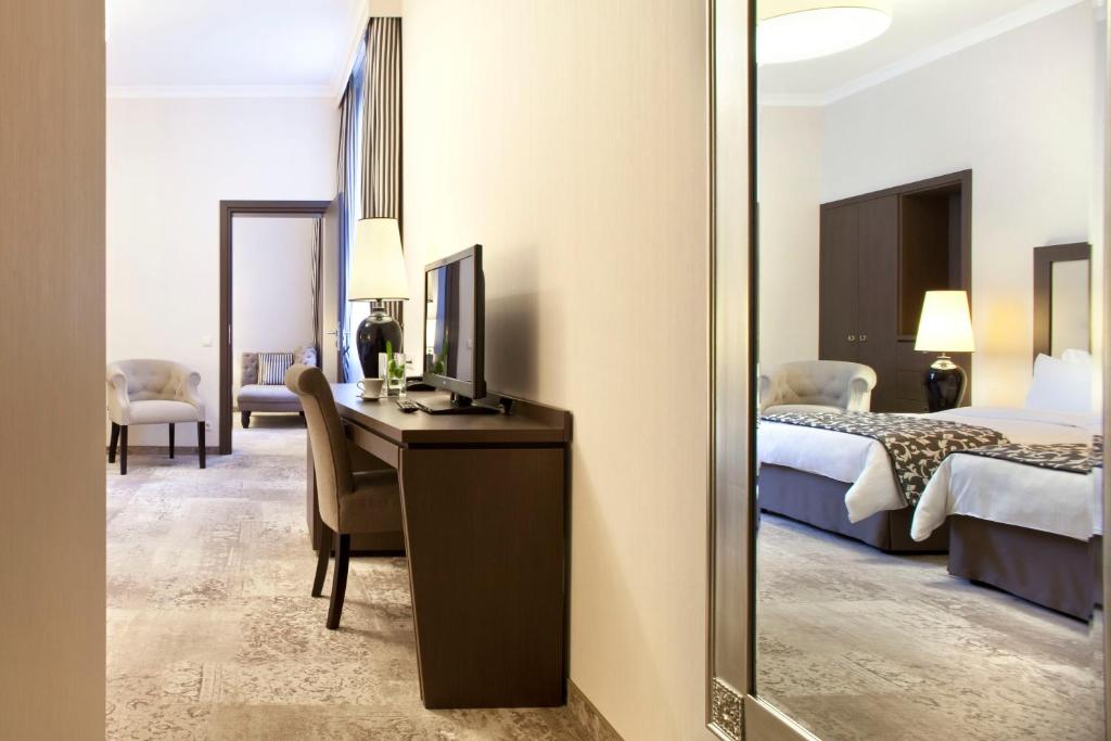 Metropolitan Boutique Hotel - Superior Family Room