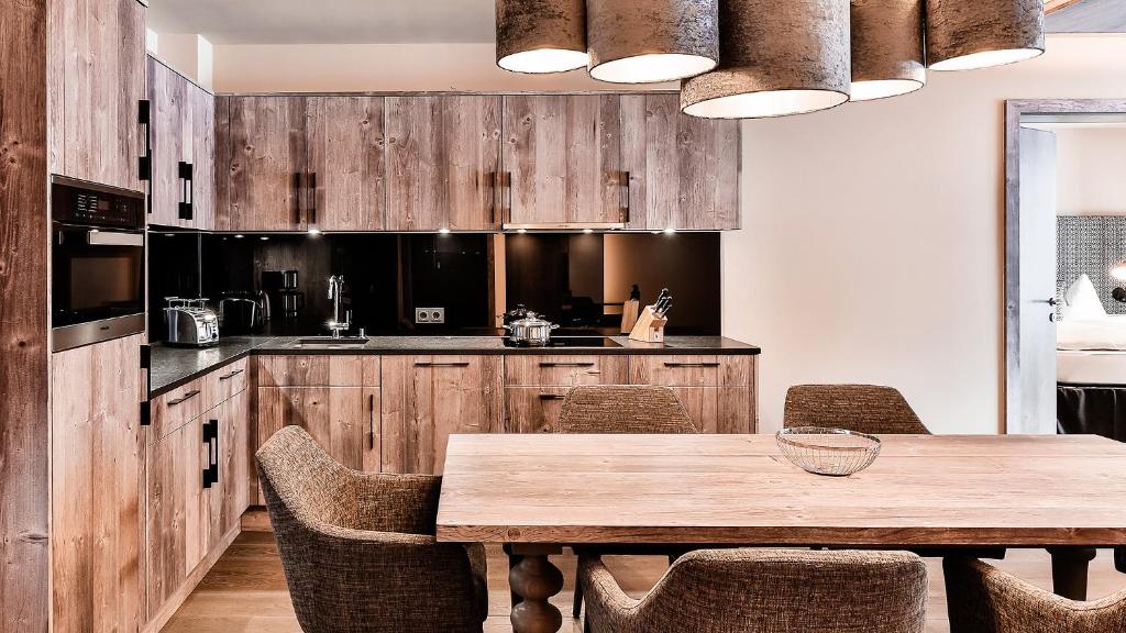 Mountain Spa Residences - 16