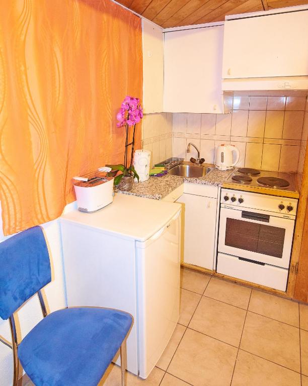 New West Station 7 - Resim 24