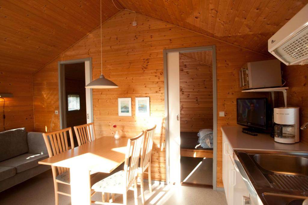 Kuchyň nebo kuchyňský kout v ubytování Frederikshavn Nordstrand Camping & Cottages