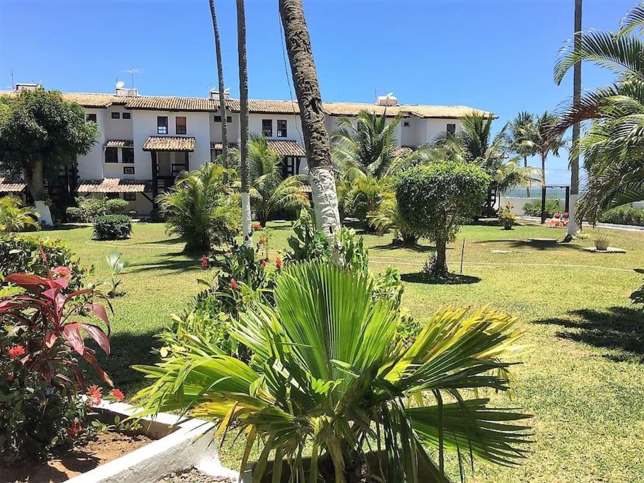 Jardín al aire libre en Apart-Hotel Beira Mar em Mar Grande