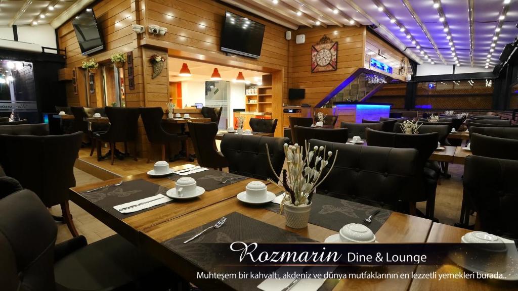 Restaurace v ubytování Endglory Hotel