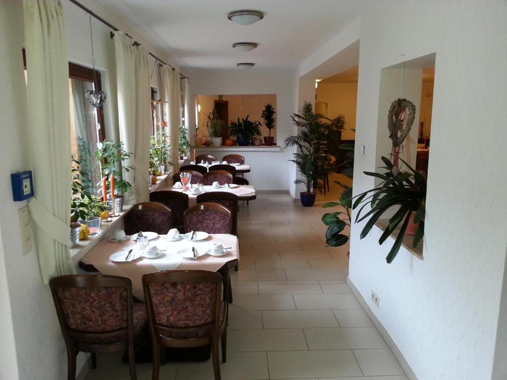 Restaurace v ubytování Hotel Am Kamin