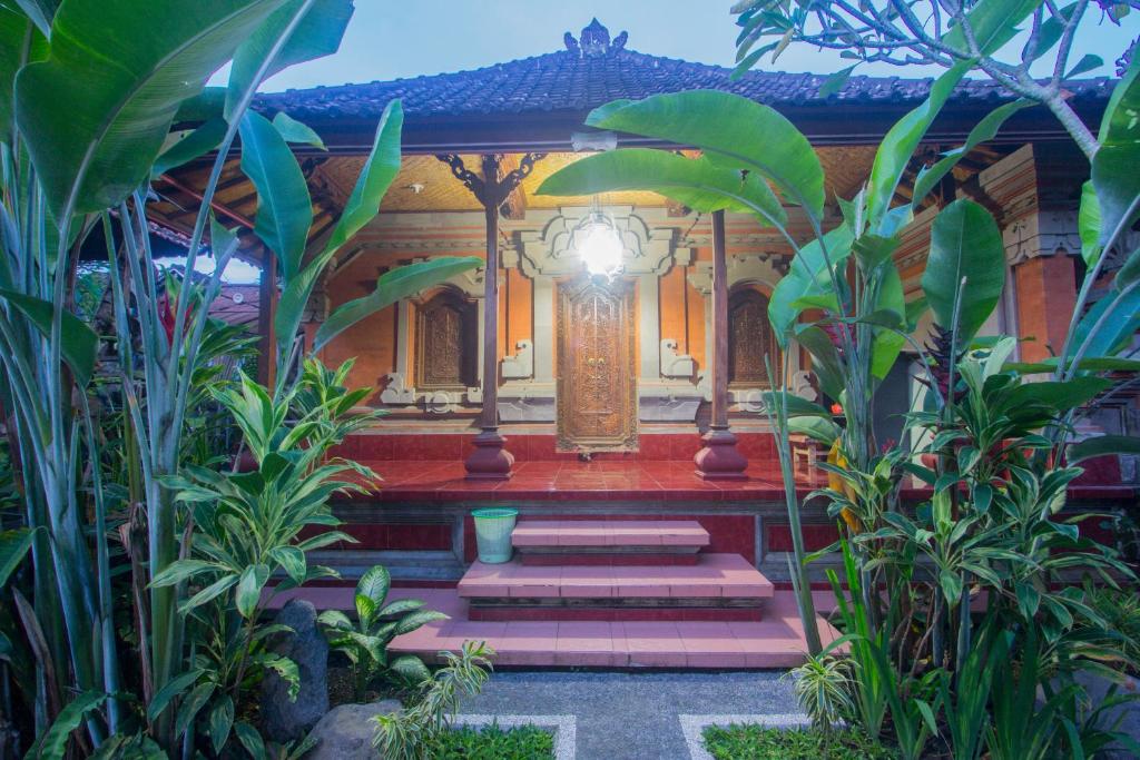 Zahrada ubytování Nang Ade House