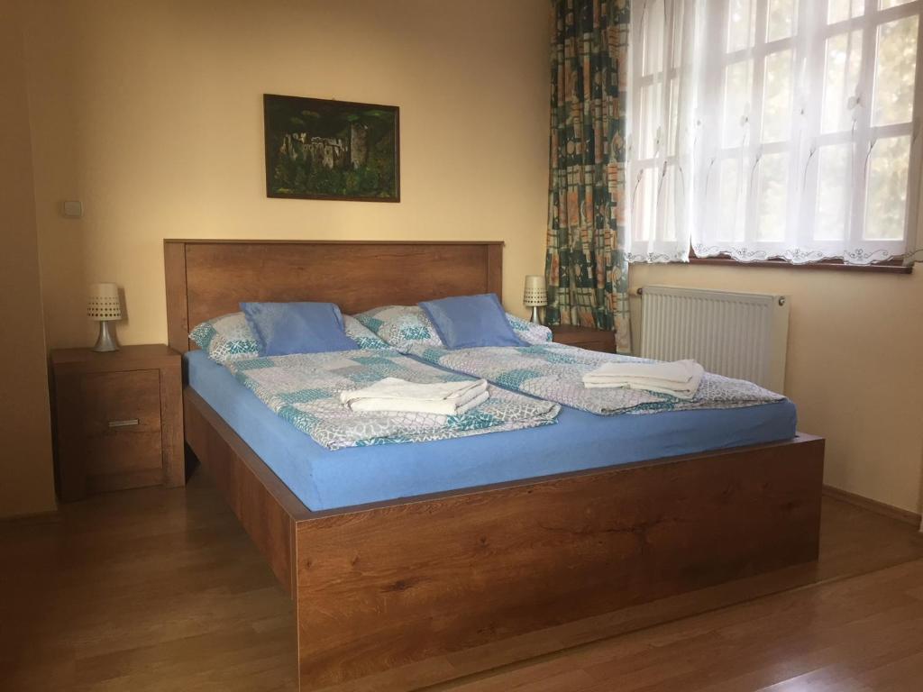 Posteľ alebo postele v izbe v ubytovaní Apartments Yowan