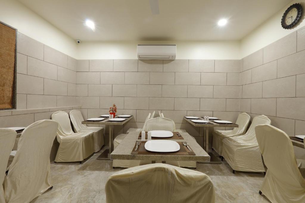 Posezení v ubytování Hotel Alka Inn