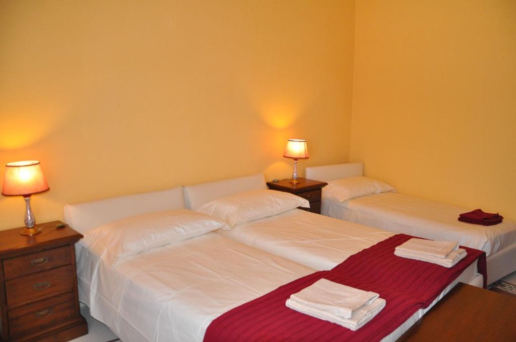 Il Casale dei Conti - Habitación Triple Confort Con Ducha