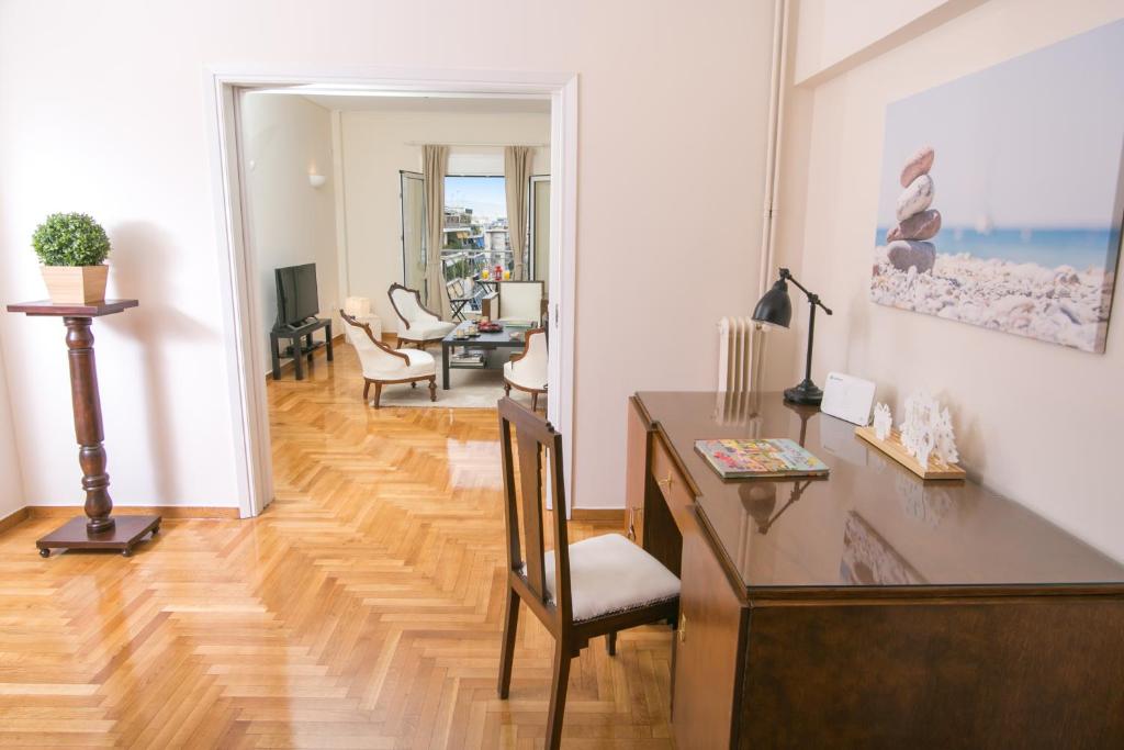 Kép Magnificent luxury retrostyle flat Acropolis view szállásáról Athénban a galériában