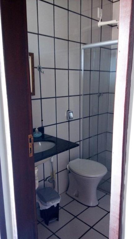 Koupelna v ubytování Quarto particular em Vitória