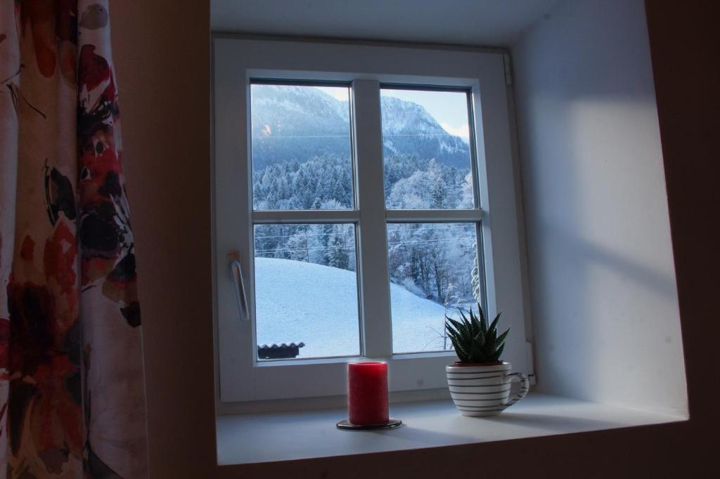 Nespecifikovaný výhled na hory nebo výhled na hory při pohledu z bed and breakfast