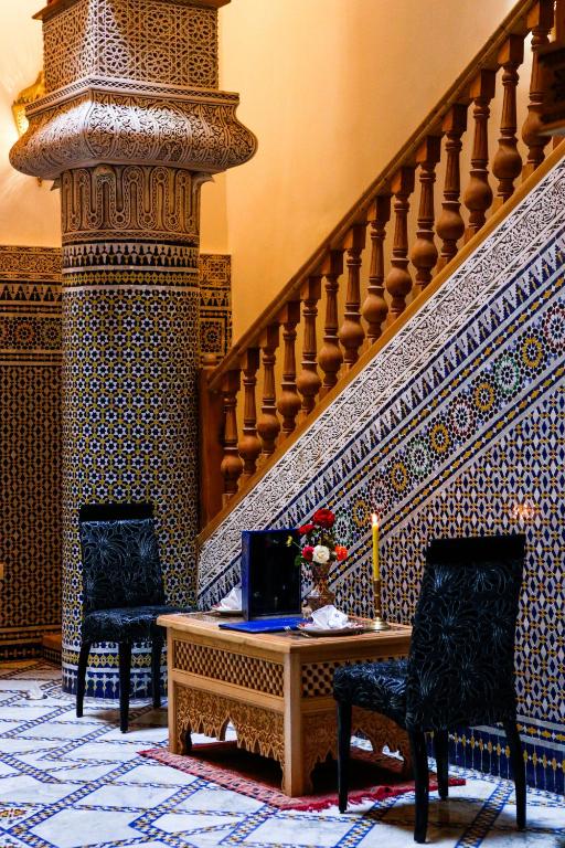 Posezení v ubytování Riad Al Fassia Palace