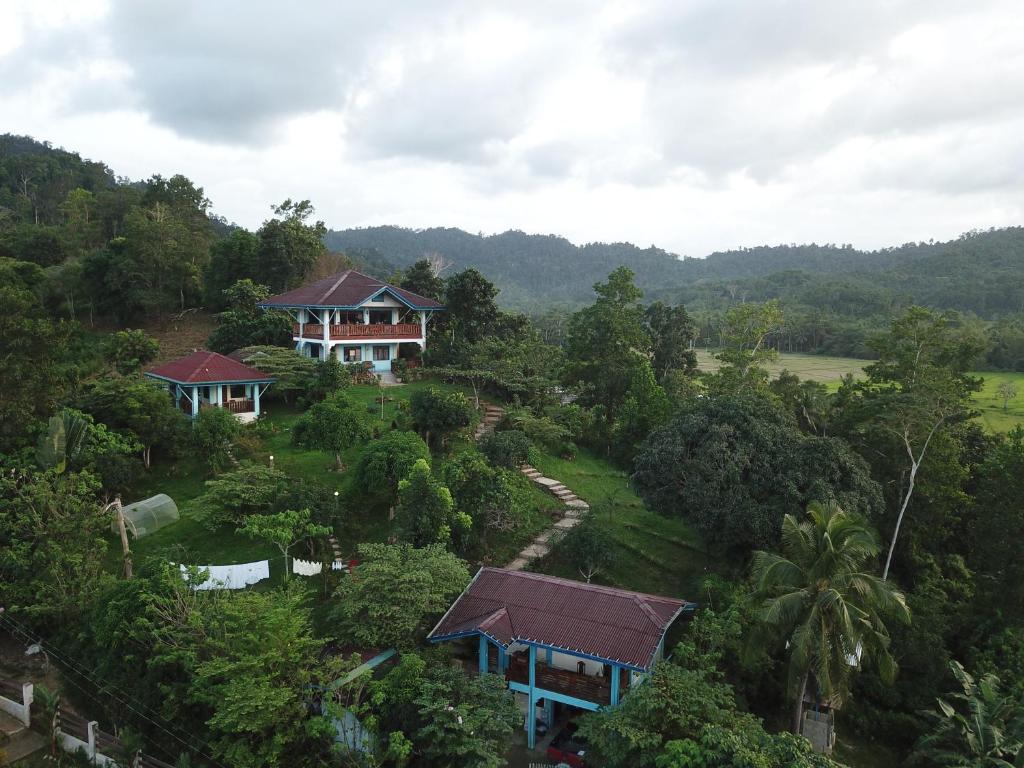 A bird's-eye view of Santa Claus Hilltop